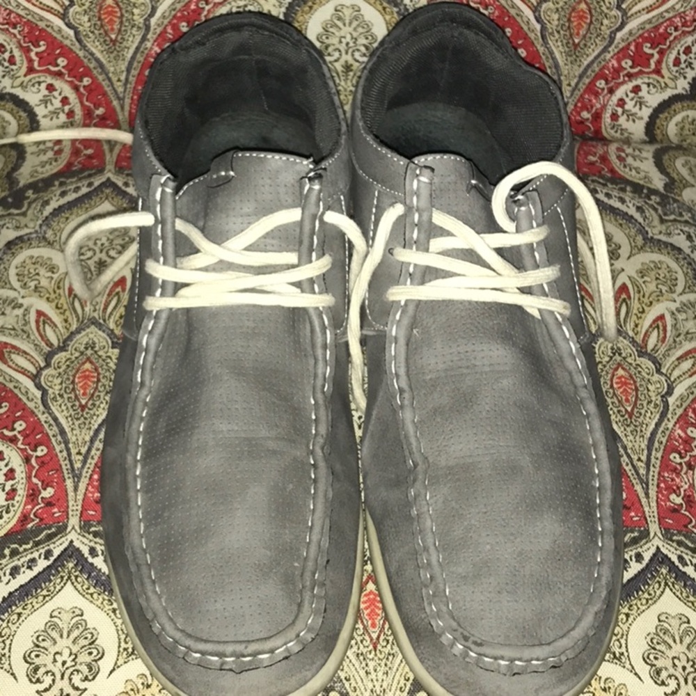 Steve Madden casual shoes